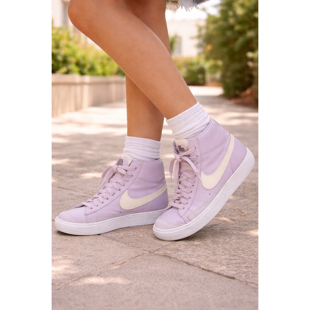 Nike Blazer Mid 77 Sneakers Lavender Cream Retro Streetwear Sz 7